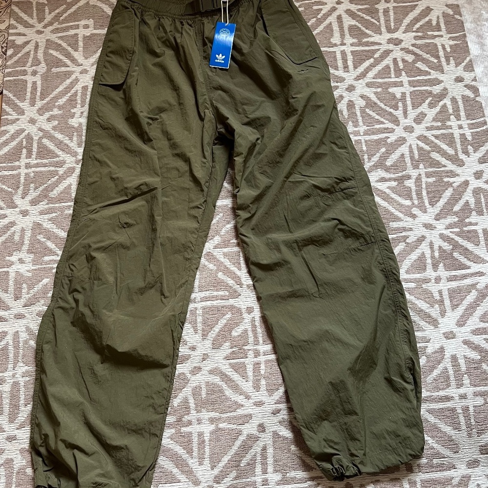 Adidas unisex cargo pant